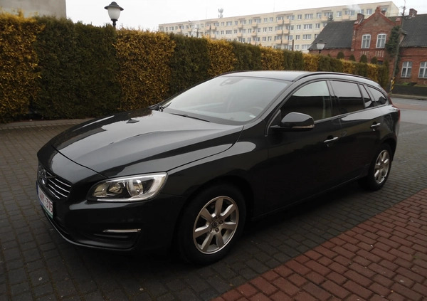 Volvo V60 cena 38600 przebieg: 263000, rok produkcji 2013 z Nowe małe 631